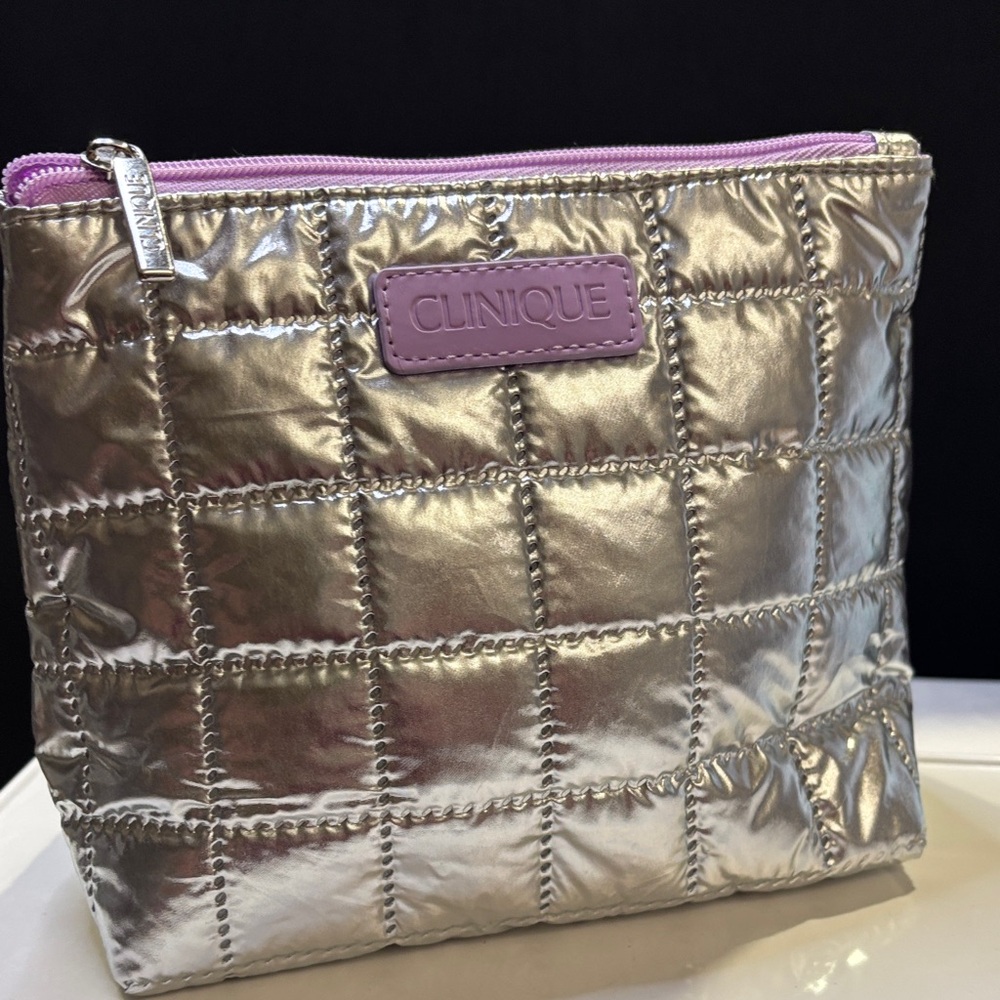 Cosmetic Bag Bunch! 6 assorted designer cosmetic bags - Picture 4 of 7